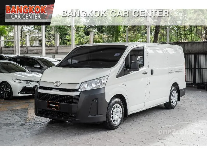2022 Toyota HIACE Eco Van