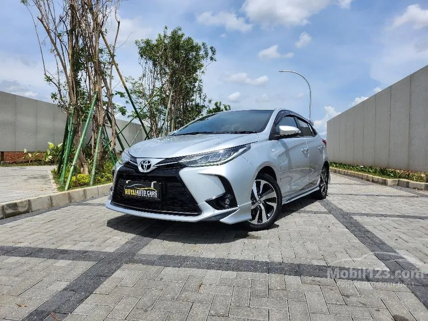 Jual Mobil Toyota Yaris 2022 S GR Sport 1.5 di DKI Jakarta Automatic Hatchback Silver Rp 216.000.000