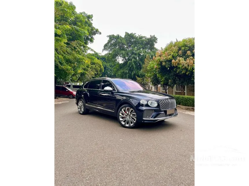 2024 Bentley Bentayga EWB SUV