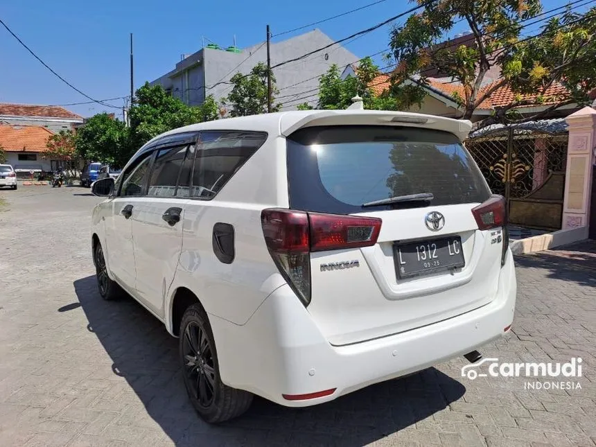 2020 Toyota Kijang Innova V MPV