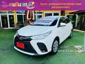 2022 Toyota YARIS 1.2 Entry Hatchback