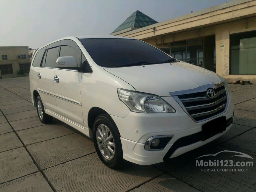 Jual Mobil Toyota Kijang Innova 2014 V Luxury 2.0 di DKI 