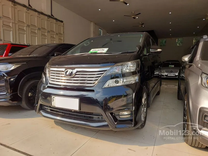 2011 Toyota Vellfire Z Audioless MPV