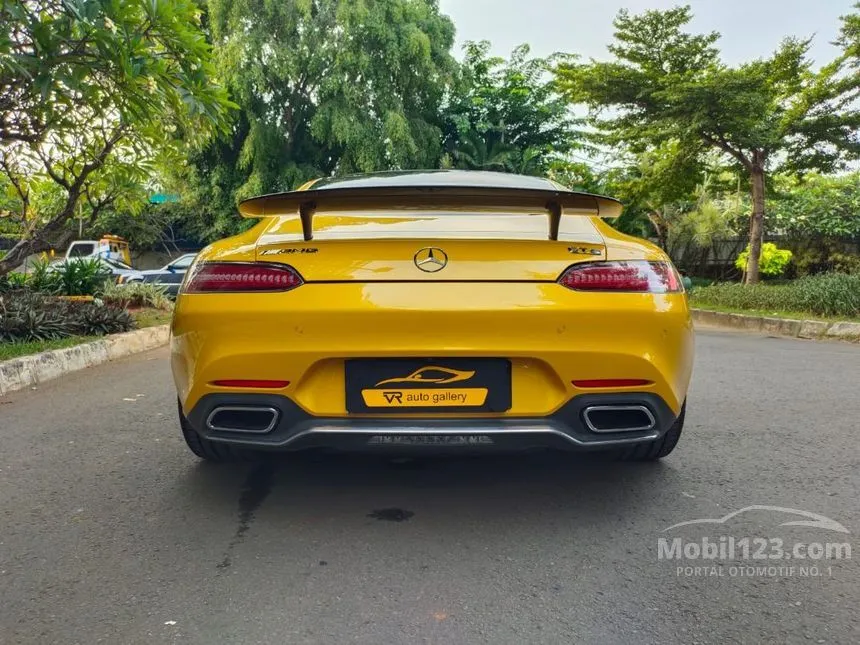 2015 Mercedes-Benz AMG GT S Coupe