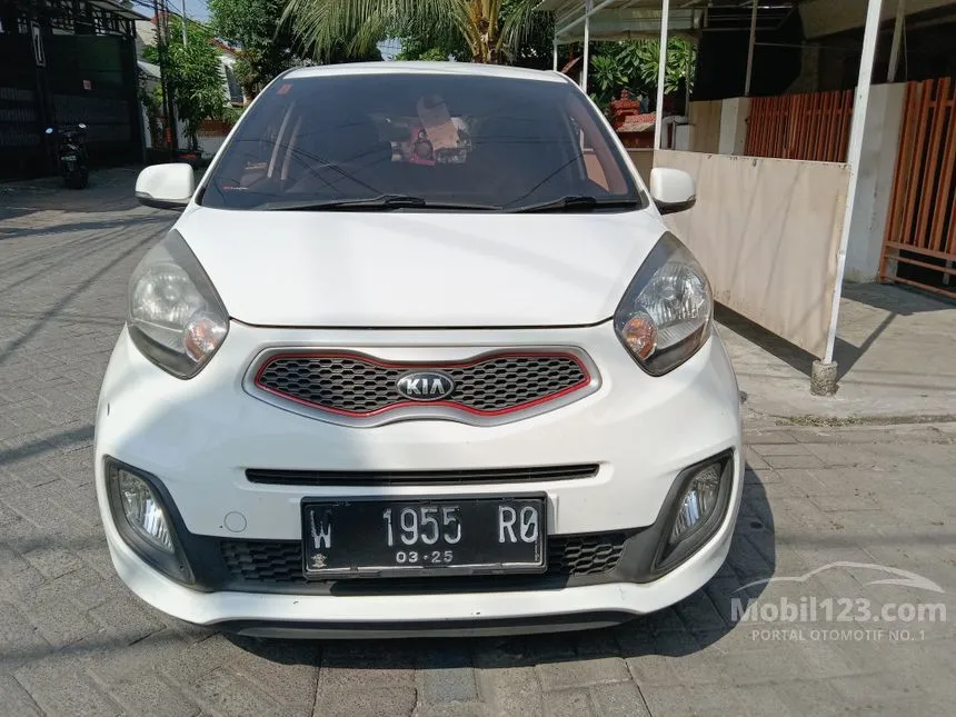 Jual Mobil KIA Picanto 2014 SE 2 1.2 di Jawa Timur Automatic Hatchback Putih Rp 105.000.000