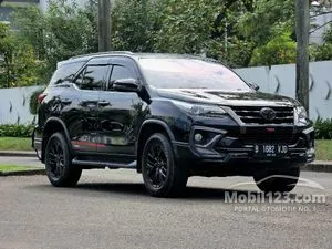 2020 Toyota Fortuner 2.4 VRZ TRD 4X2 SUV