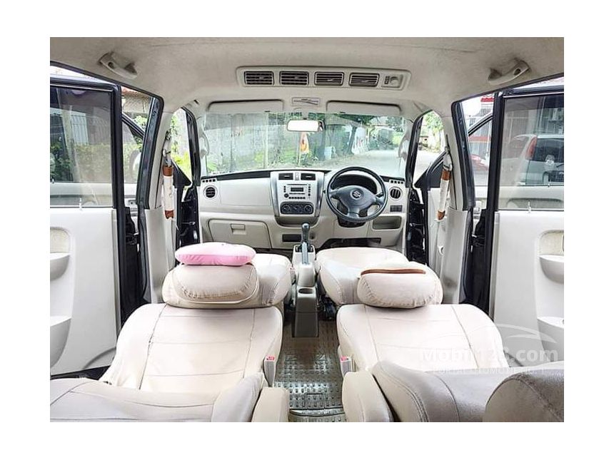 2013 Suzuki APV Luxury R15 Van