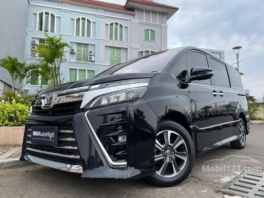 Jual Mobil Toyota Voxy 2019 2.0 di DKI Jakarta Automatic Wagon Hitam Rp 450.000.000