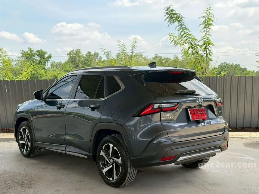 2026 Toyota Yaris Cross HEV Premium SUV