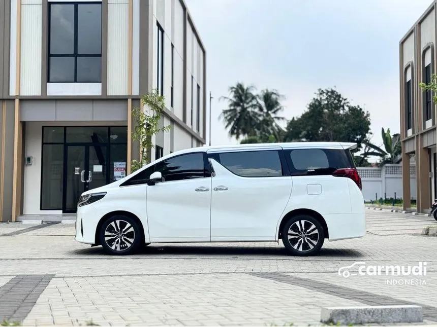 2023 Toyota Alphard G MPV