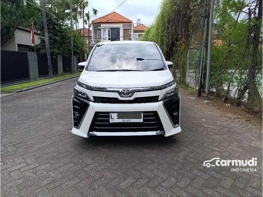 2018 Toyota Voxy Wagon