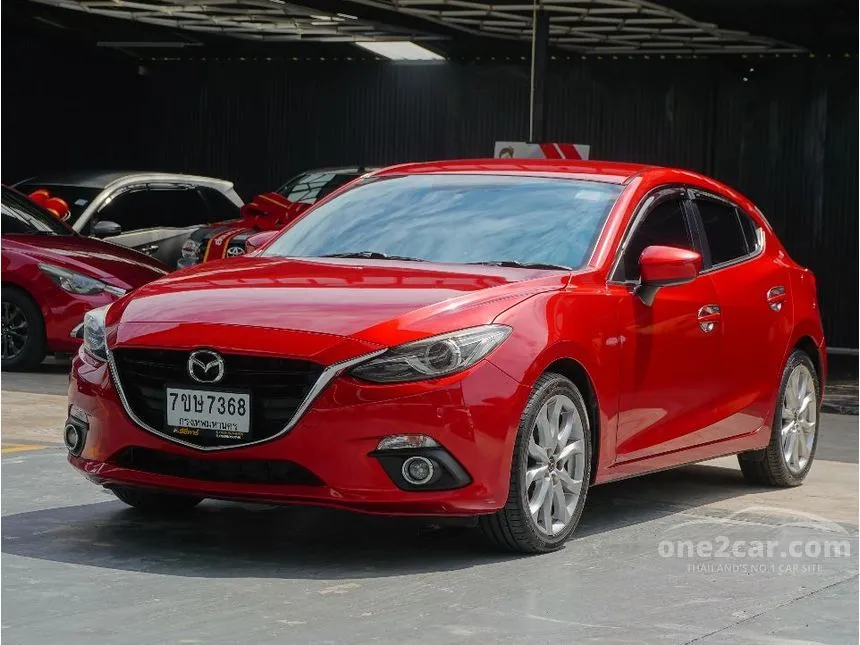 2015 Mazda 3 S Sports Hatchback