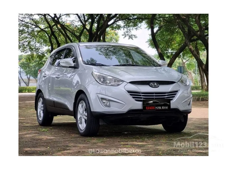 Jual Mobil Hyundai Tucson 2011 GLS 2.0 di DKI Jakarta Automatic SUV Silver Rp 118.000.000