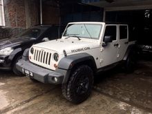 2010 Jeep Wrangler Unlimited JK sport long 4D putih