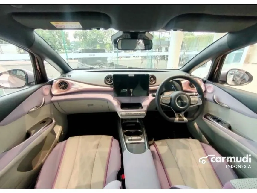 2025 BYD Dolphin Dynamic Standard Range Hatchback