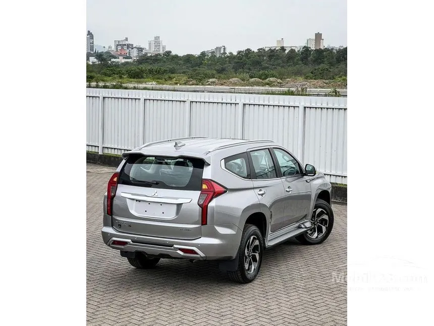 Jual Mobil Mitsubishi Pajero Sport 2024 Dakar Ultimate 2.4 di DKI Jakarta Automatic SUV Silver Rp 565.000.000