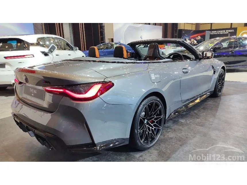 2023 BMW M4 Competition M xDrive Cabriolet