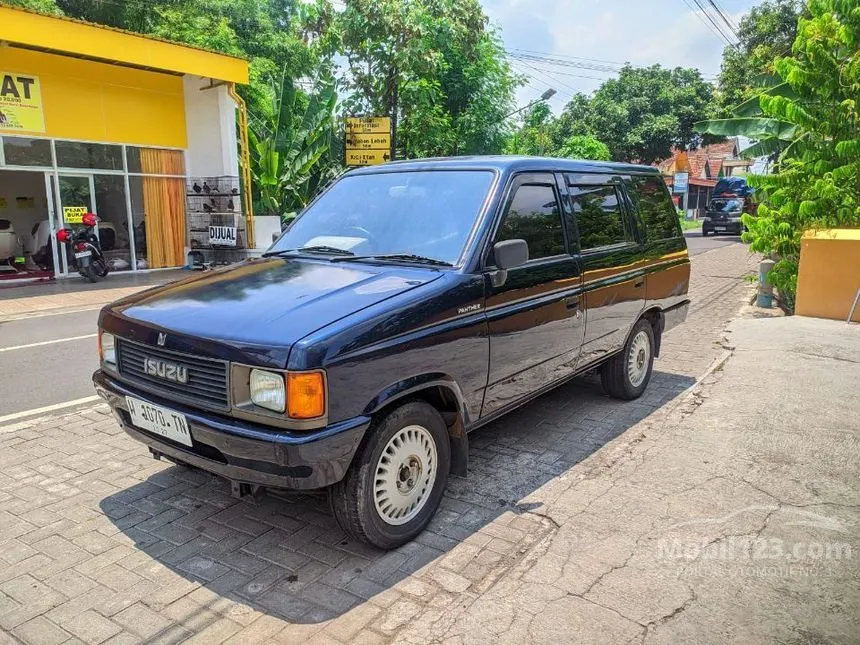 Jual Mobil Isuzu Panther 1994 2.3 Manual 2.3 di Jawa Timur Manual MPV Minivans Biru Rp 45.000.000