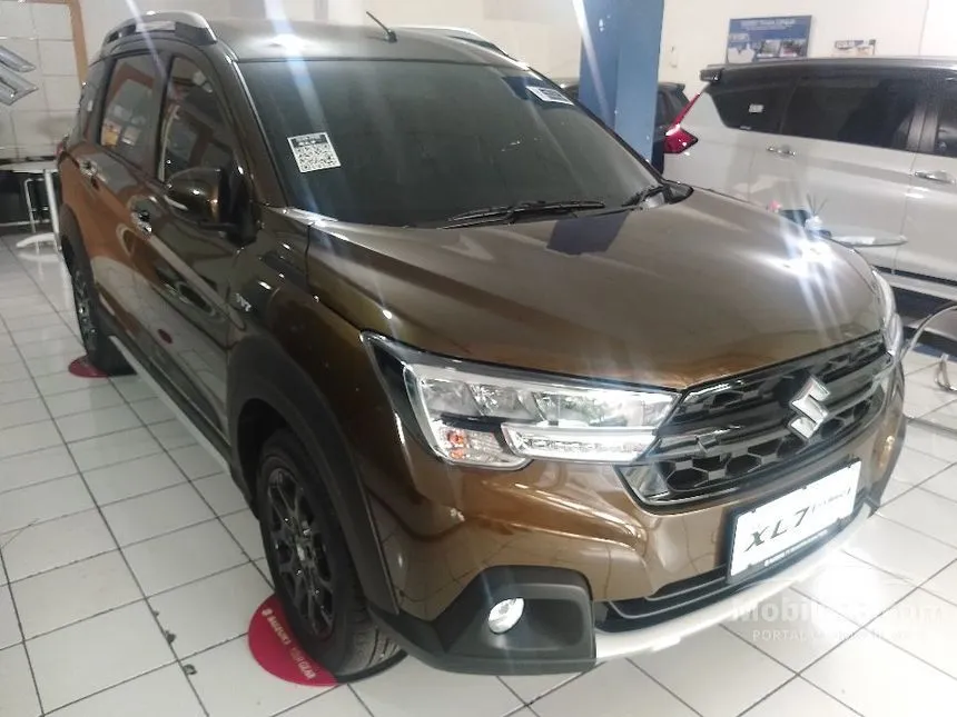 Jual Mobil Suzuki XL7 2024 ALPHA Hybrid 1.5 di DKI Jakarta Automatic Wagon Lainnya Rp 240.000.000