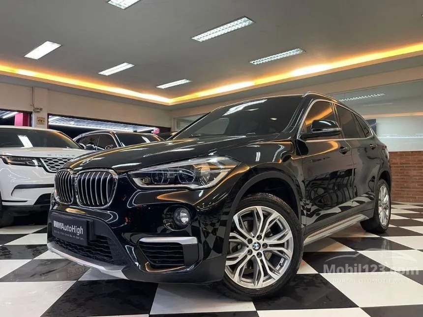 Jual Mobil BMW X1 2018 sDrive18i xLine 1.5 di DKI Jakarta Automatic SUV Hitam Rp 385.000.000