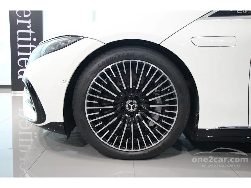 2022 Mercedes-Benz EQS500 4MATIC AMG Premium Sedan