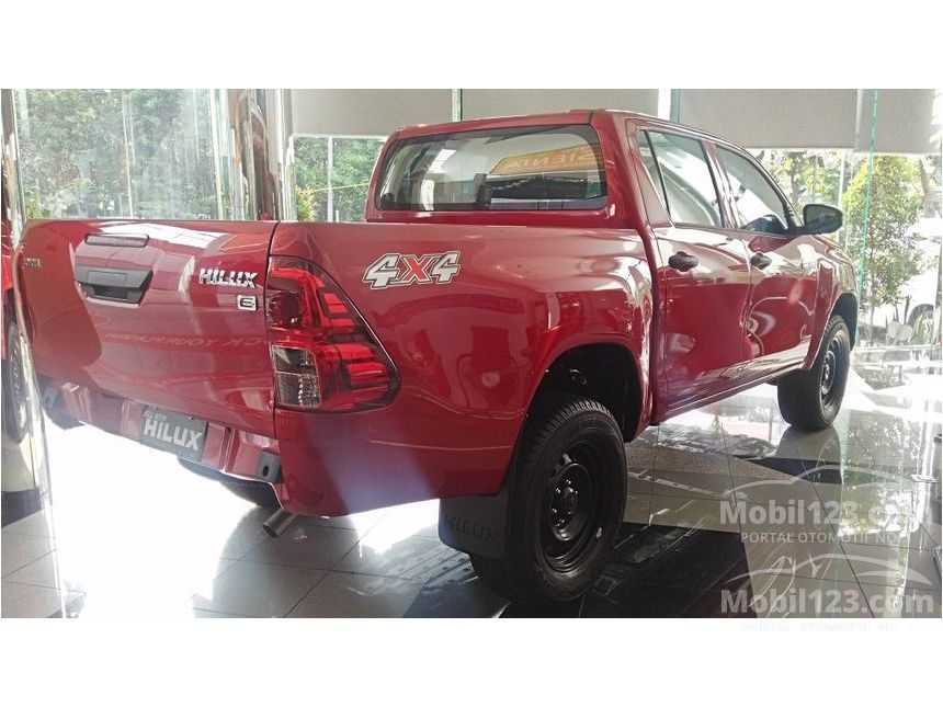  Jual  Mobil  Toyota  Hilux  2021 E 2 4 di Sumatera Barat 