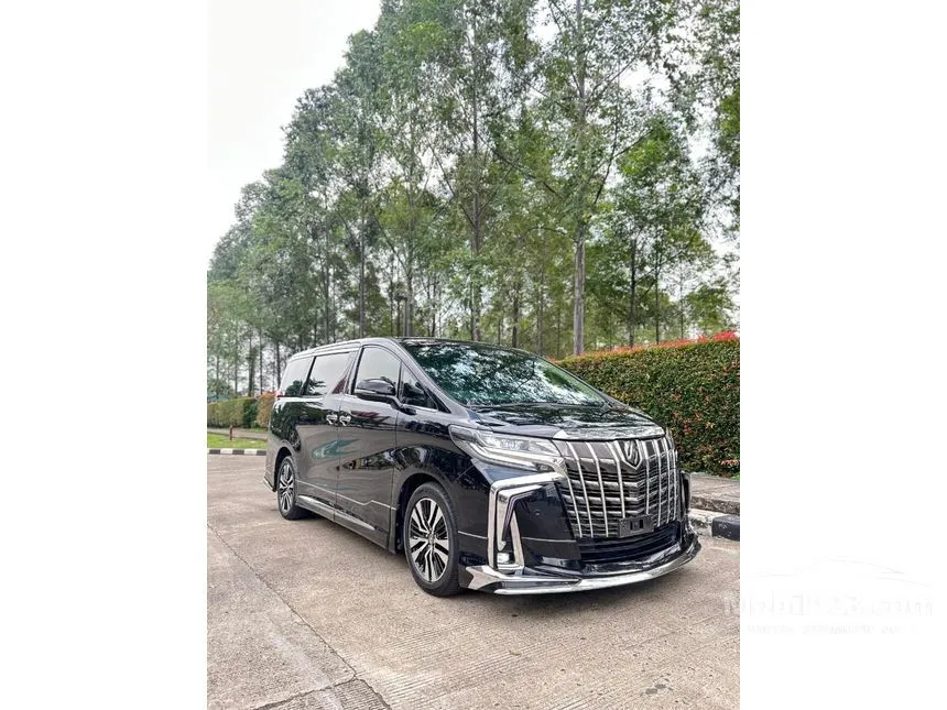 2016 Toyota Alphard SC MPV