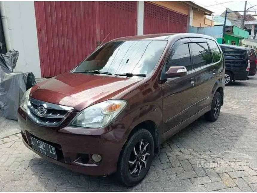 Jual Mobil Daihatsu Xenia 2010 Xi 1.3 di Jawa Timur Automatic MPV Merah Rp 98.000.000