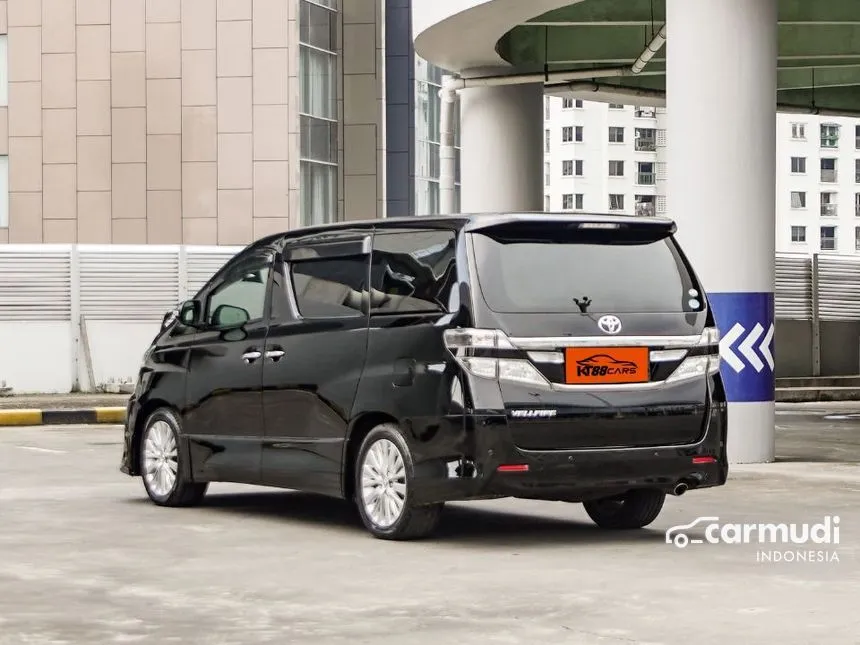 2012 Toyota Vellfire Z MPV