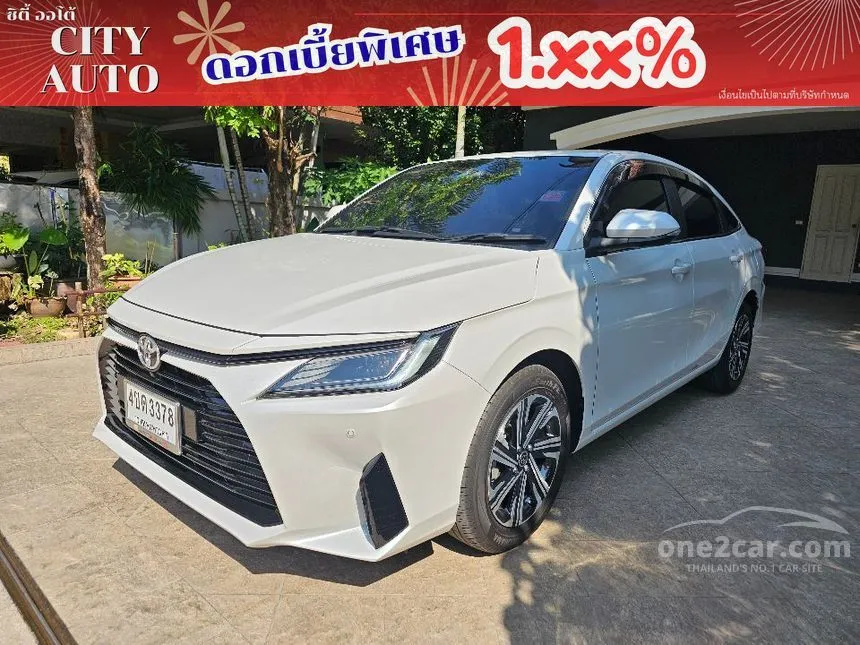 2023 Toyota Yaris Ativ Premium Sedan