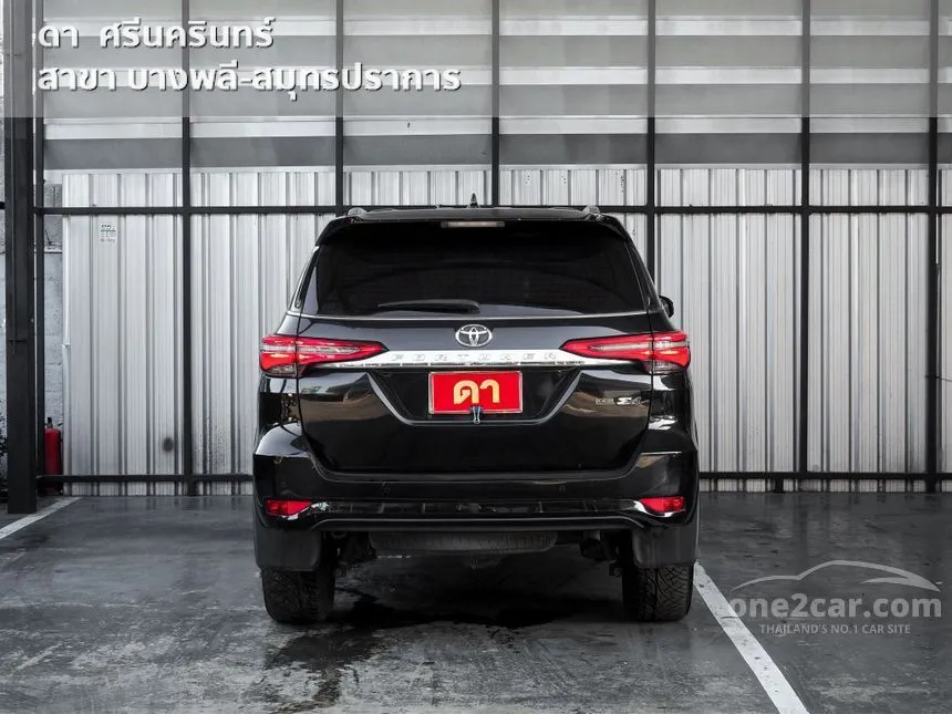 2021 Toyota FORTUNER V SUV