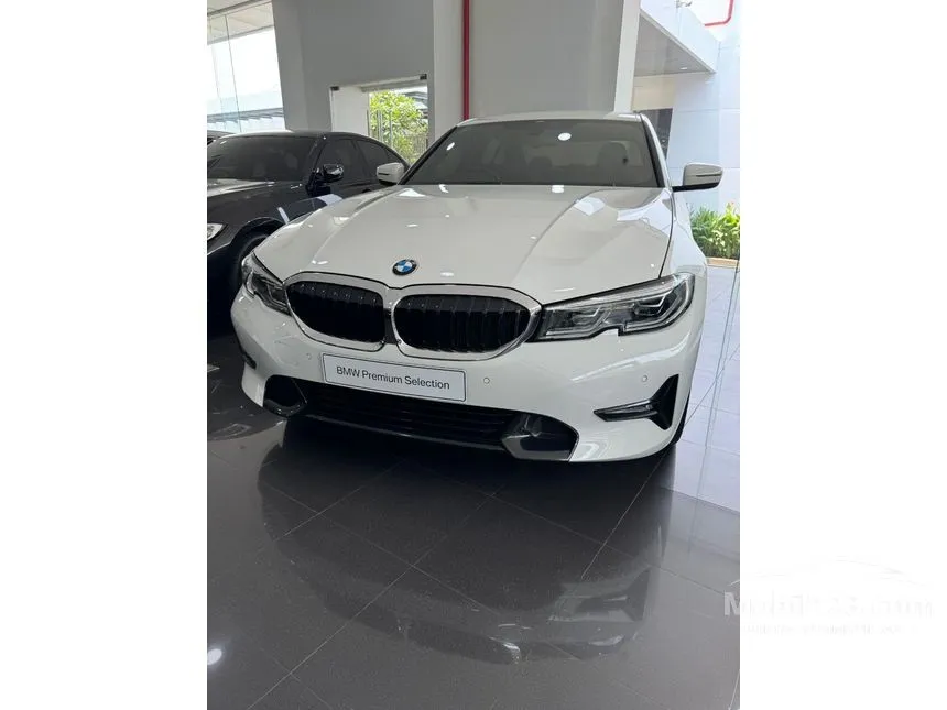 Jual Mobil BMW 320i 2020 Sport 2.0 di Jawa Tengah Automatic Sedan Putih Rp 715.000.000