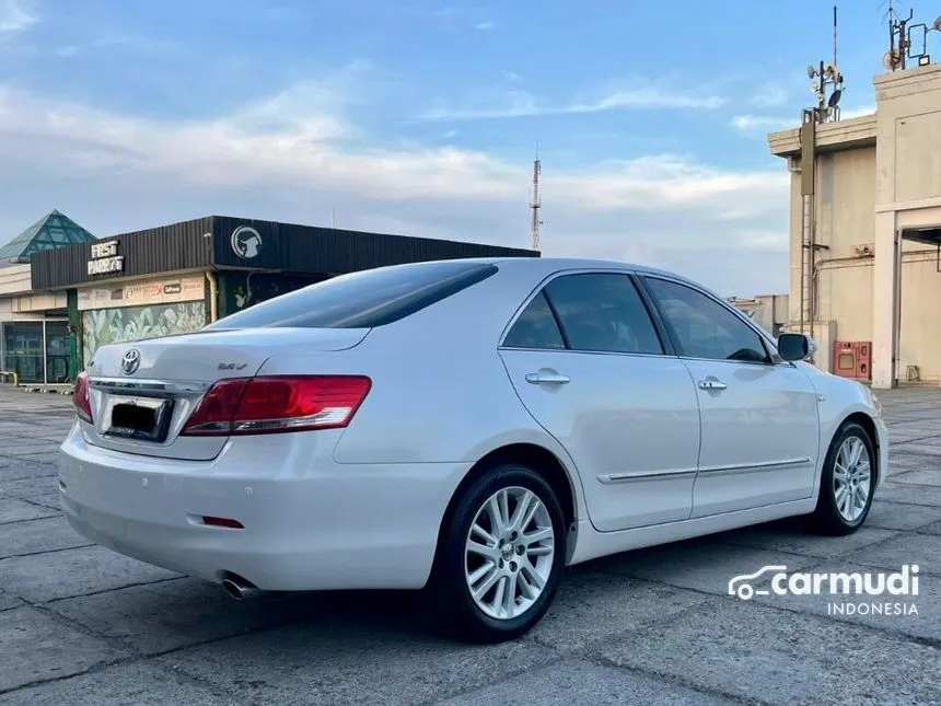 2010 Toyota Camry V Sedan