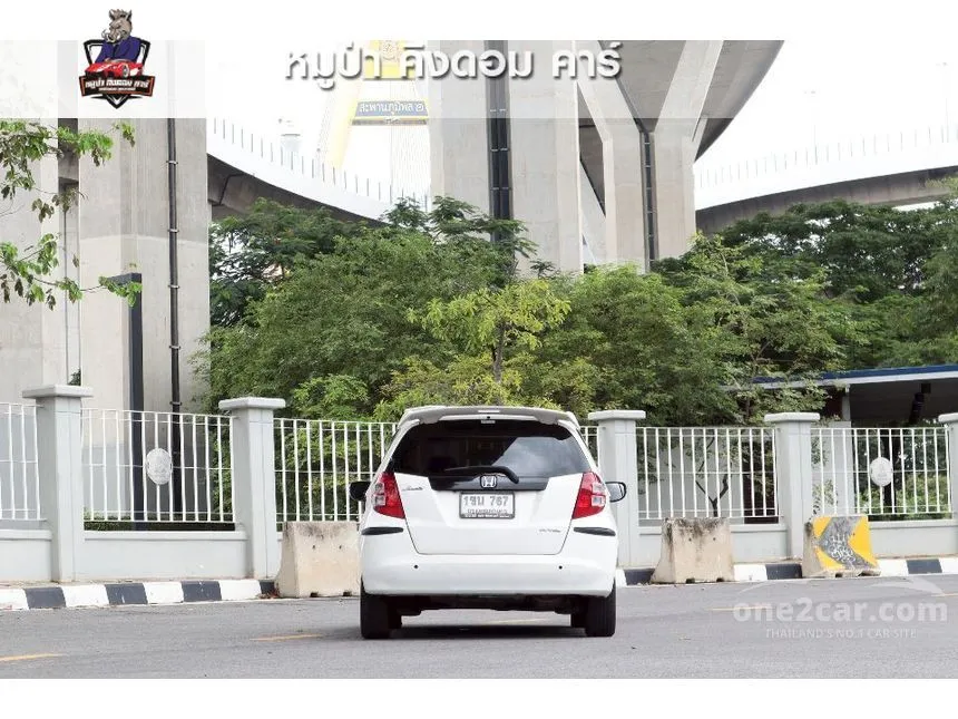 2009 Honda JAZZ V Hatchback