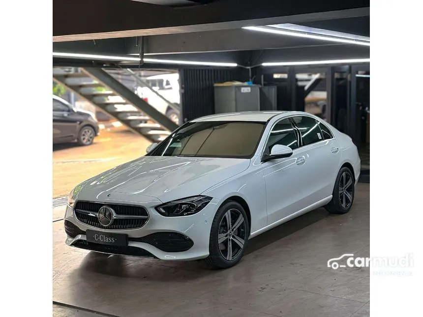 2024 Mercedes-Benz C200 Avantgarde Line Sedan