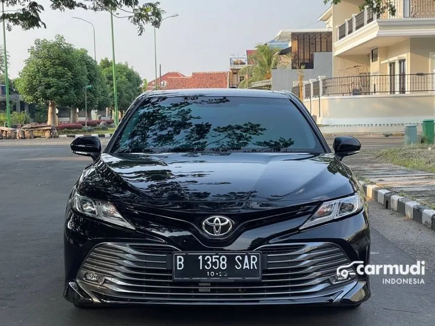 2021 Toyota Camry V Sedan