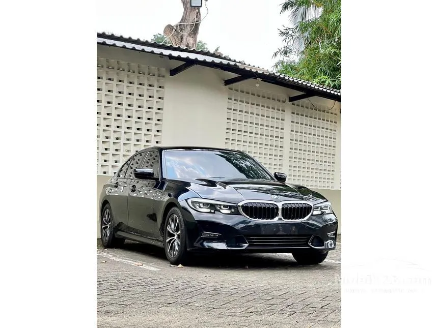 2021 BMW 320i Sport Sedan