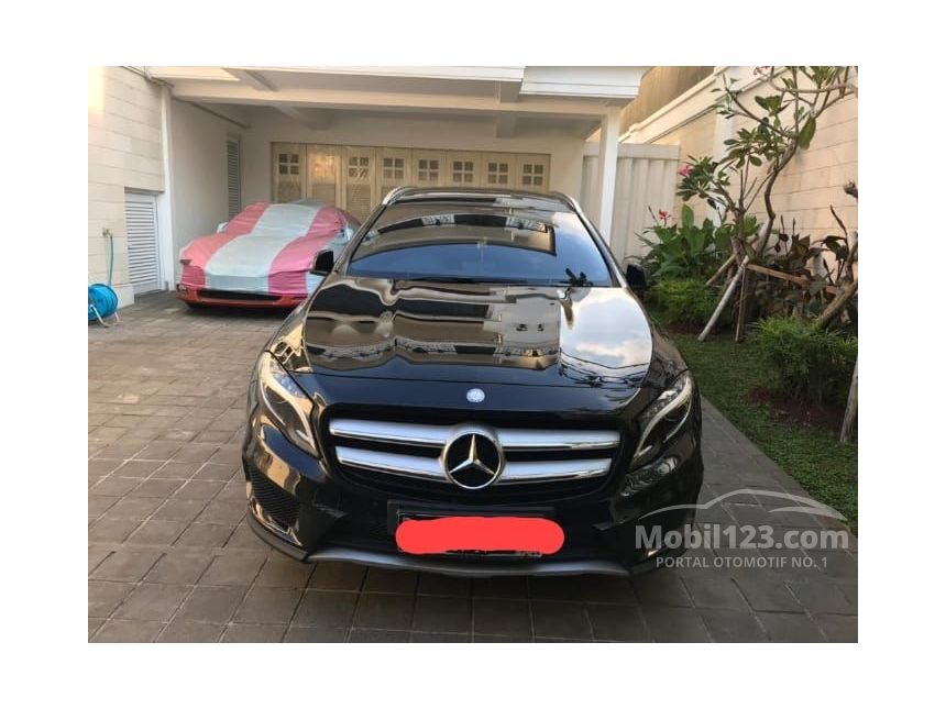 Jual Mobil  Mercedes  Benz  GLA200 2019 Sport  1 6 di DKI 