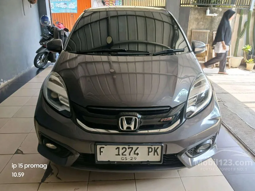 Jual Mobil Honda Brio 2017 RS 1.2 di Jawa Barat Automatic Hatchback Abu