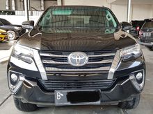 Toyota Fortuner VRZ A/T ( Matic Diesel ) 2017 Hitam Km Baru 28rban Siap Pakai Double Disc