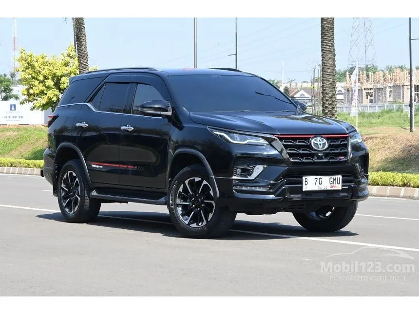 2021 Toyota Fortuner VRZ TRD 4X2 SUV