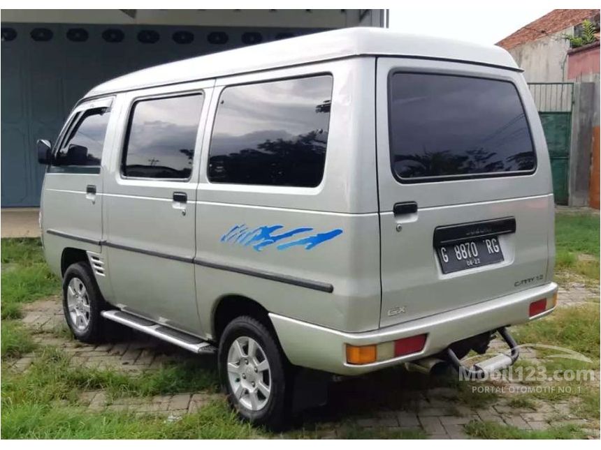 2005 Suzuki Carry GRV Van