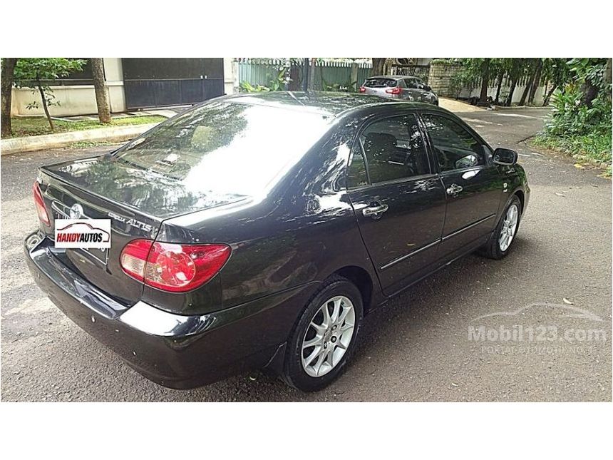 Toyota Altis 2004 DKI Jakarta: Kenangan, Ketahanan, dan Tantangan di Ibu Kota