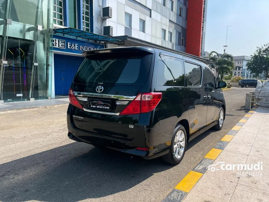 2013 Toyota Alphard G MPV