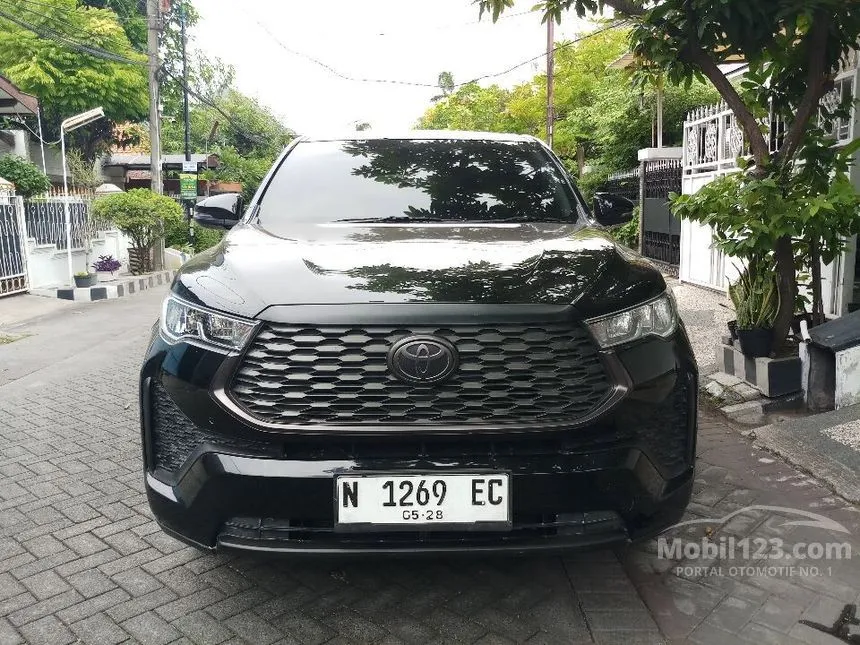 Jual Mobil Toyota Kijang Innova Zenix 2022 V 2.0 di Jawa Timur Automatic Wagon Hitam Rp 407.000.000