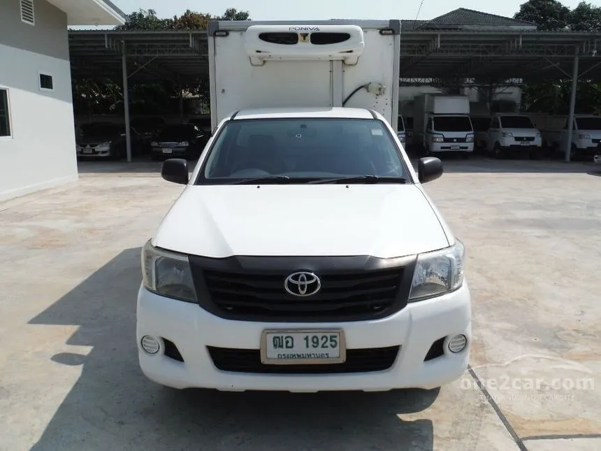 2013 Toyota Hilux Vigo J Pickup