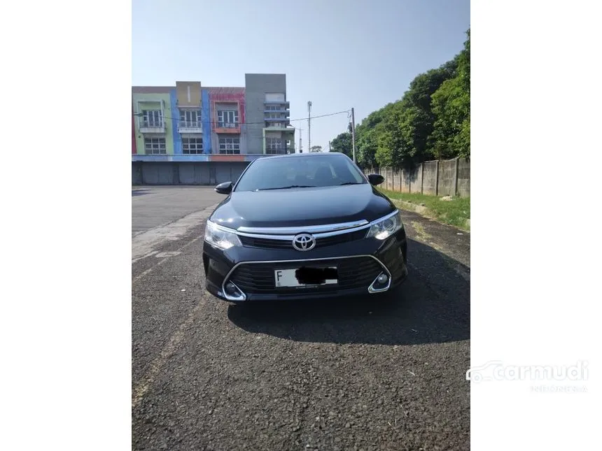 Jual Mobil Toyota Camry 2017 V 2.5 di Jawa Barat Automatic Sedan Hitam Rp 198.000.000