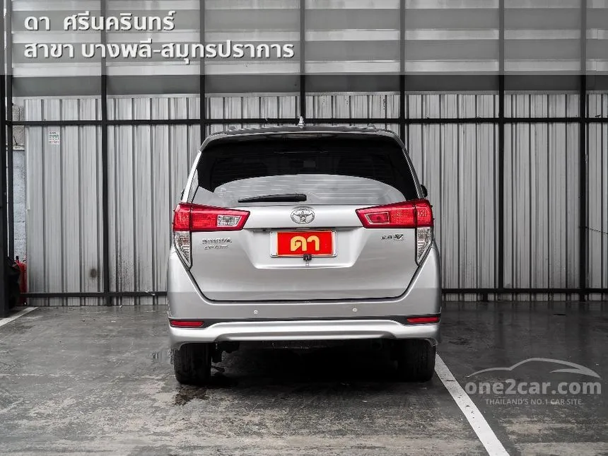 2019 Toyota INNOVA Crysta V Wagon