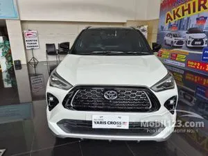 2026 Toyota Yaris Cross 1.5 S HV (2 Tone) with GR Parts Aero Pkg (Prem clr) SUV