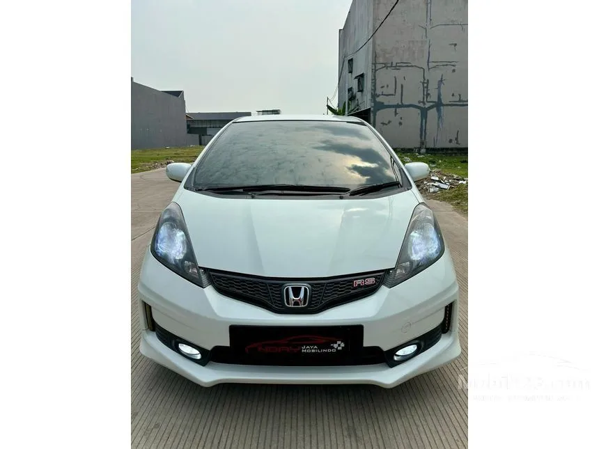 Jual Mobil Honda Jazz 2014 RS 1.5 di Banten Automatic Hatchback Putih Rp 150.000.000